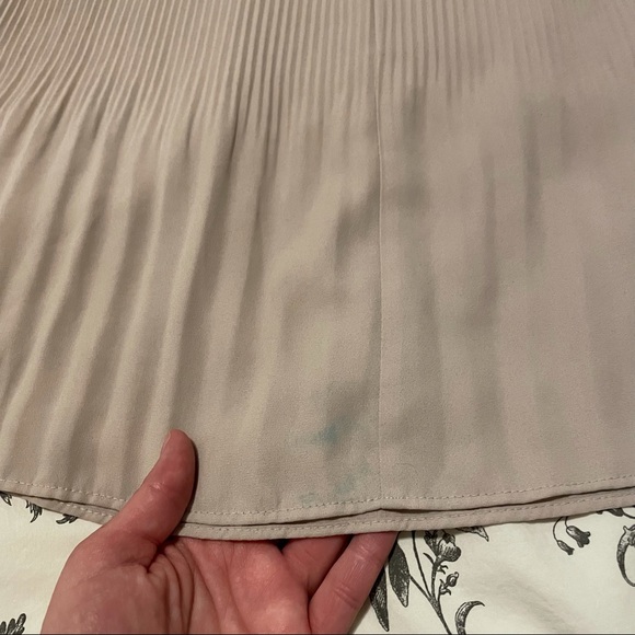 Aritzia Babaton Damien tank - Picture 6 of 6